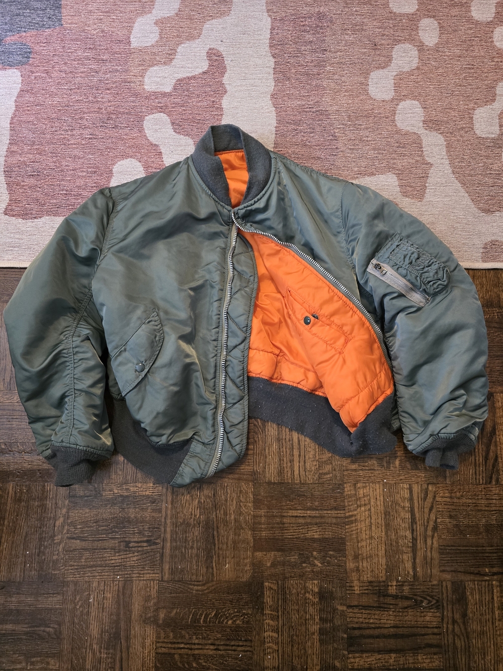 Vtg Alpha Industries MA1 Sage Green Reversible Orange Bomber Jacket Sz Large